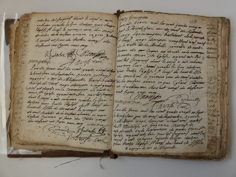 F. D'Urf&eacute; register, double page 01