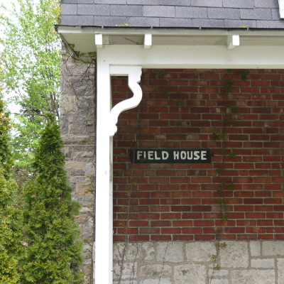 2019-05-25_fieldhouse-3_sq.jpg