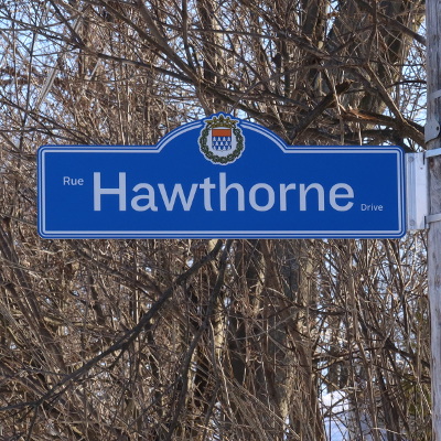 2021-03-07_1628-c10-street-sign-hawthorne-3rd-gen_sq.jpg